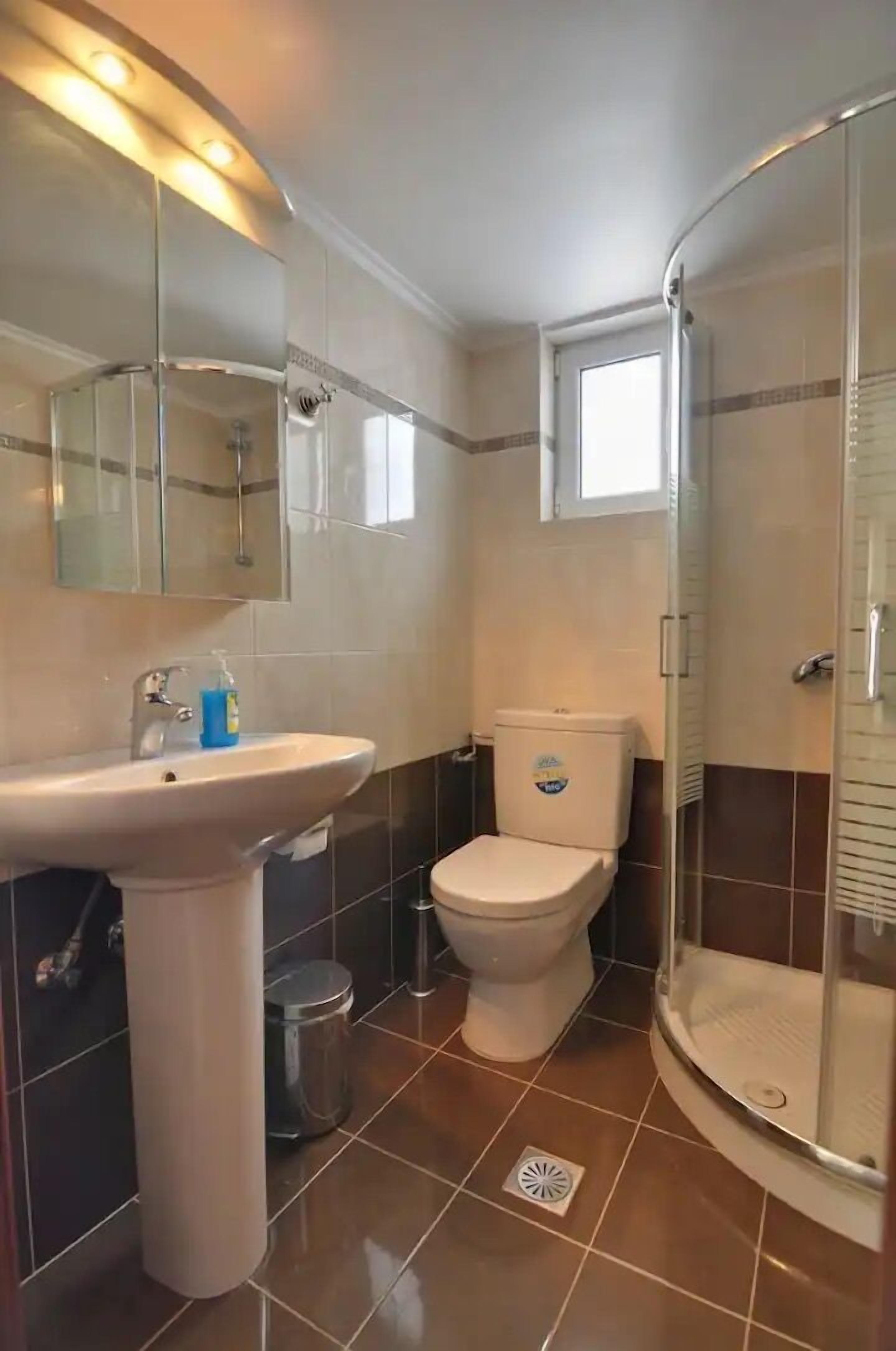 Comfort-Apartment, Stadtblick | Badezimmer