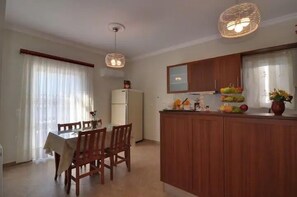 Comfort Apartment, City View | In-room dining - Memories of Milos (Milos)
