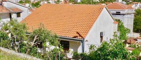 อพาร์ทเมนท์ (Three Bedroom Apartment with Terrace) | บริเวณภายนอก