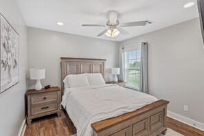 2 chambres, fer et planche à repasser, Wi-Fi, literie fournie