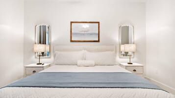 3 soverom, strykejern/-brett, wi-fi og sengetøy