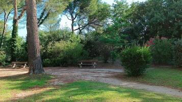 Enceinte de lâhĂ©bergement