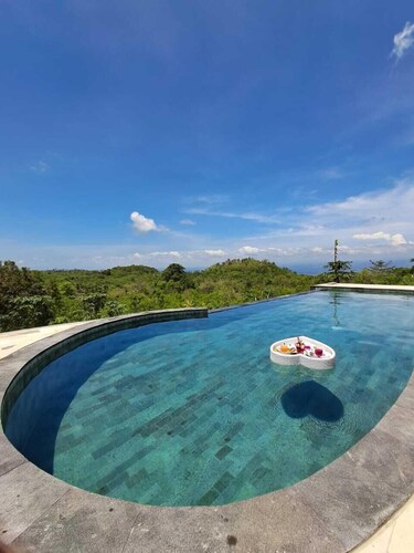 Kubuhill Sunset Bungalow