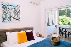 Room, 1 Bedroom, Balcony, Garden View | 1 bilik tidur 