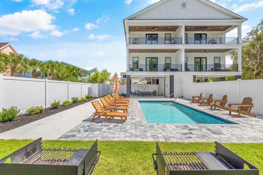 Luxury Beach House w/ Access to Remote Beach