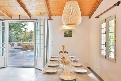 Villa 4 chambres, proche plage et foret Longeville