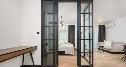 Modern Apartment in Wroclaw | Parking and Air Conditioning