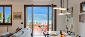 Il Dipinto Sul Lago Stresa Center