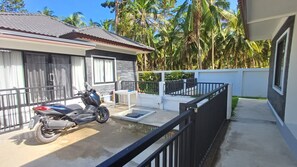 บ้านพัก | บริเวณที่พัก