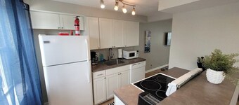 Davenport Dwellings 14-3Bd 2Bath in Midtown