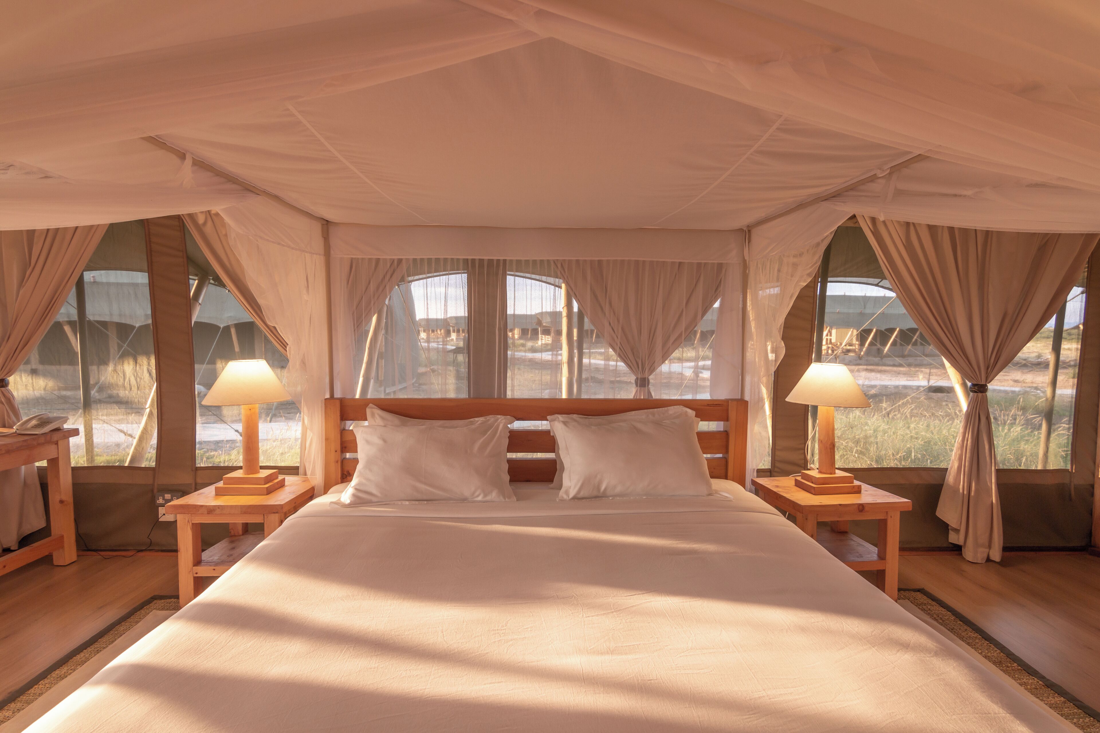 休閒帳篷 | 書桌、熨斗/熨衫板、免費 Wi-Fi、床單