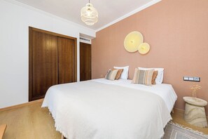 Loftsleilighet – deluxe, byutsikt | 3 soverom, dundyner, individuelt dekorert og individuelt innredet