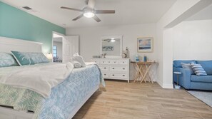 4 Schlafzimmer, Schreibtisch, Reisekinderbett, kostenloses WLAN