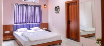 Hotel Dev Krishna Palace