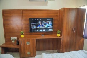 Luxury-Zimmer | Kostenloses WLAN, Bettwäsche