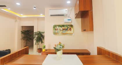 Hotel Dev Krishna Palace
