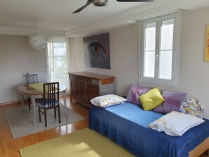 2 soveværelser, skrivebord, strygejern/strygebræt, Wi-Fi