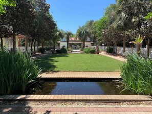 Property grounds - Corner Castle | Central Location + Access to Pool & Beach! (Destin)