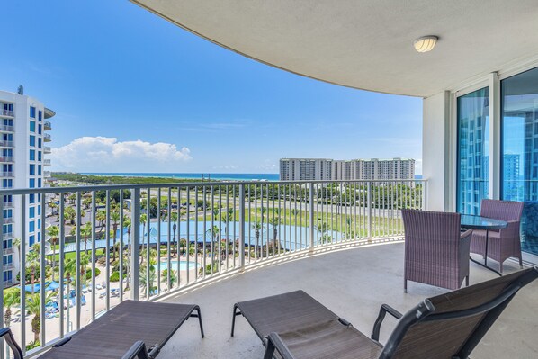 Apartment (2 Bedrooms) | Front of property - Destin Resort Condo w/ Pool + Beach Shuttle! (Destin)