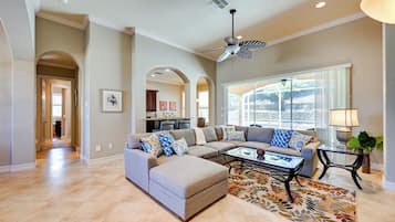 Casa (4 Bedrooms) | Interior