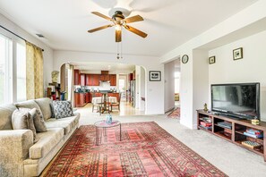House (5 Bedrooms) | Interior