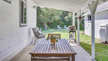 Cottage (2 Bedrooms) | Interior