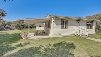 Cottage (2 Bedrooms) | Interior
