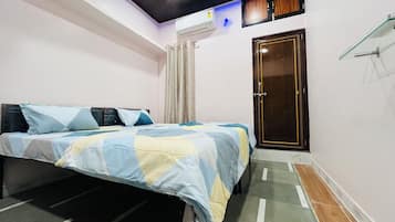 Deluxe Apartment | 2 bedrooms, free WiFi