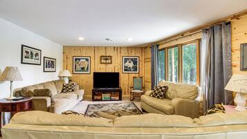 House (2 Bedrooms) | Bahagian dalam