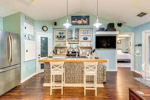 Cottage (2 Bedrooms) | Interior - Walk to Pier: Bayside Getaway w/ Screened Balcony (Bayside)