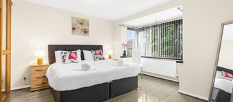 7 bed House for HS2 Contractors & Corporate Travel