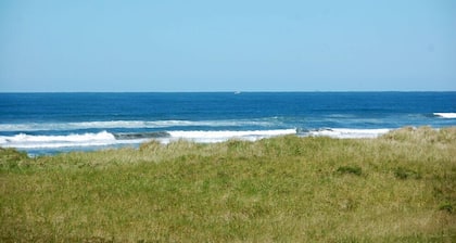 221 Don't Worry, Be Happy ~ Spacious Ocean View Condo