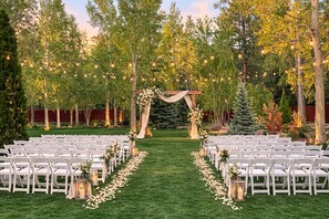 Outdoor banquet area - Large Group Getaway | Peaceful Views (Pinetop)