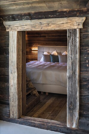 Chalé superluxo, piscina particular, vista para a colina | 1 quarto, frigobar, individualmente decorados