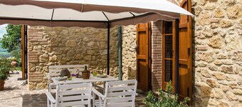 Casolare Ser Chelino by Interhome
