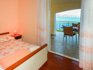 2 bedrooms, internet