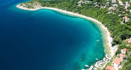 Apartment Visnja by Interhome