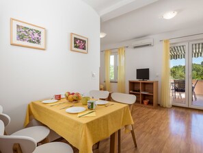 Dining - Glavotok by Interhome (Krk/Krk)