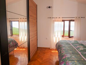 2 bedrooms, WiFi