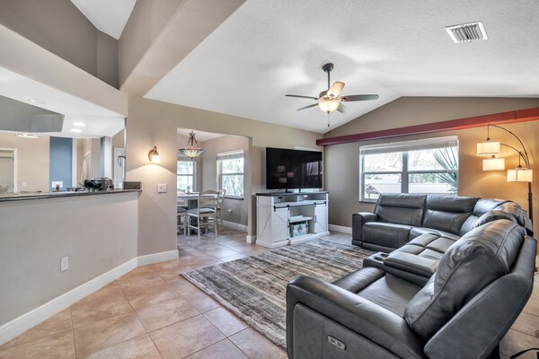 Micanopy Lake Retreat 3 Bedroom Home By Redawning - Lochloosa Lake, FL