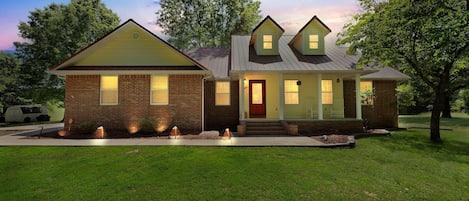 House, 3 Bedrooms | Exterior