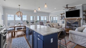 Interior - The Point At Marshallberg 3 Bedroom Home by RedAwning (Marshallberg)