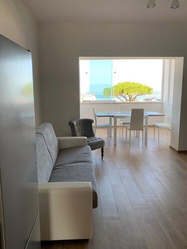 Appartamento Vista Mare con Spiaggia