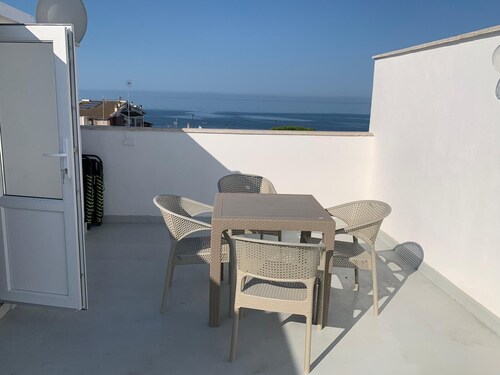 Appartamento Vista Mare con Spiaggia