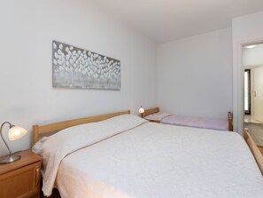 3 bedrooms, WiFi