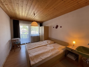 4 Schlafzimmer, Internetzugang