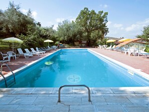 Pool - Vacanza L'Olivo by Interhome (Lago Trasimeno)