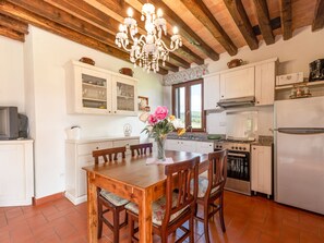 Fridge, oven, dishwasher, toaster - Vacation home Dilia by Interhome (Boccheggiano)