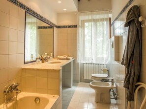 Towels - Vacation home Laura by Interhome (Poppi)
