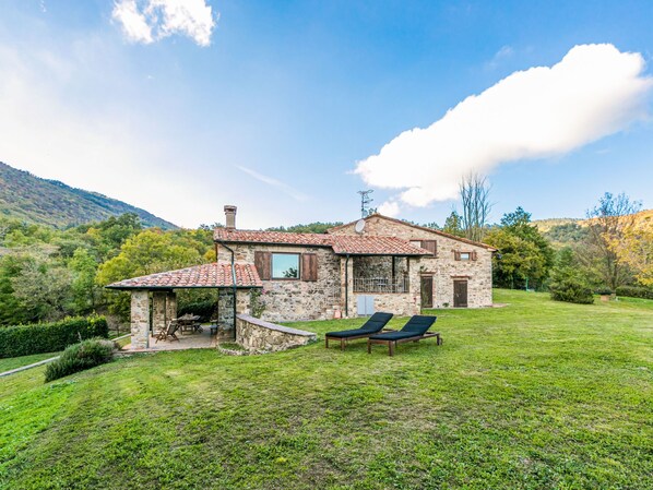 Property grounds - Apartment Irene by Interhome (Montieri)